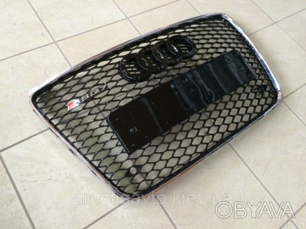 Решетка радиатора тюнинговая на Audi Q7 (2006-2012) года выпуска.
Решетка Audi Q. . фото 1