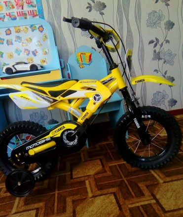 Детский велосипед motobike "YUANDA" имеет дизайн настоящего кроссового мотоцикла. . фото 2