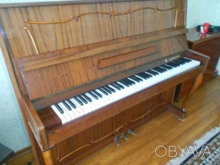 Продам трехпедальное пианино "Украина" в хорошем состоянии. 978 - Показать номер. . фото 1
