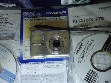 Цифровая фотокамера OLYMPUS FE-210, 7.1 мегапикселей, встроенная память, карта п. . фото 5