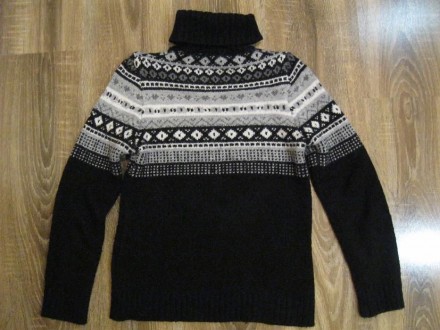 Продам женский свитер в хорошем состоянии.. . фото 3