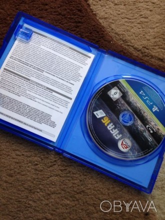 Продам диск FIFA 16 в идеальном состоянии ,все отлично работает,царапин нет ( см. . фото 1