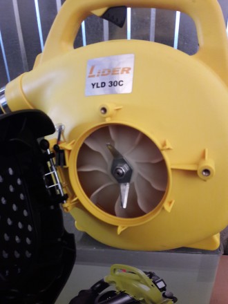 Бензиновый пылесос-воздуходувка с измельчителем LIDER YLD-30C производитель Респ. . фото 4