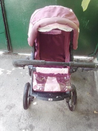 детская коляска в хорошем состоянии, цвет немного выгорел. . фото 3