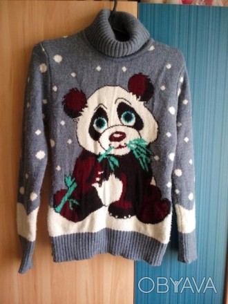 Продам свитер с пандой,42 размер. В идеальном состоянии.. . фото 1