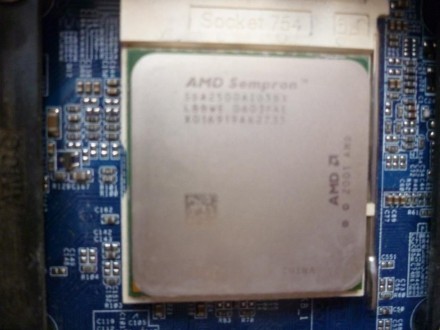 Процессор - Socket 754 для процессоров AMD Athlon™ 64 и Sempron - Поддержка техн. . фото 3
