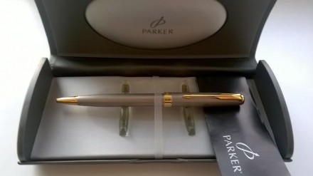 Продам оригинальную ручку Parker Sonnet Stainless Steel Gt
Бренд: Parker
Фабри. . фото 7
