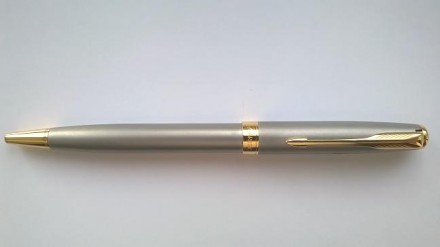 Продам оригинальную ручку Parker Sonnet Stainless Steel Gt
Бренд: Parker
Фабри. . фото 9