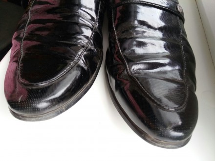 Черные, лаковые туфли,  45-го размера (идут на  44 - й). . фото 3