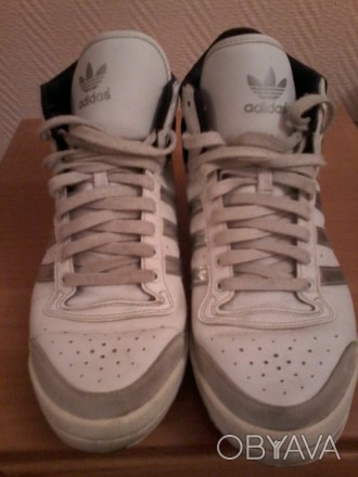 Кроссовки Adidas высокие,белые,кожа,б/у,состояние удовлетворительное.Размер 39.. . фото 1