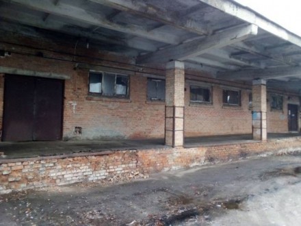 Сдается в субаренду часть склада с рампой общей площадью 350 м. кв, в г. Полтава. . фото 3