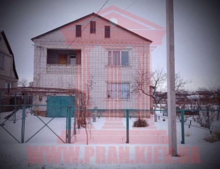 Великий цегляний будинок м. Бориспіль вул. Південна, недалеко від центру міста. . . фото 2