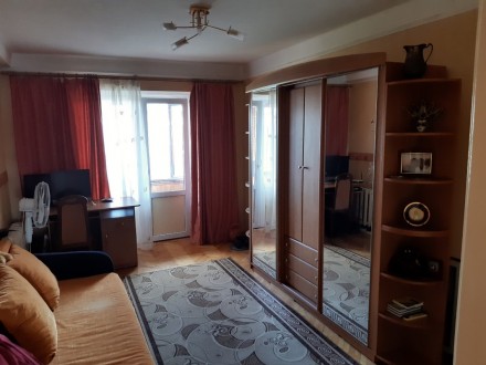 сдается 1 комнатная квартира с евроремонтом в пешей доступности метро Печерская.. . фото 2