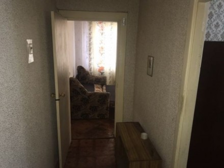 Продам двухкомнатную квартиру возле университета НАУ по ул. Героев Севастополя, . . фото 4