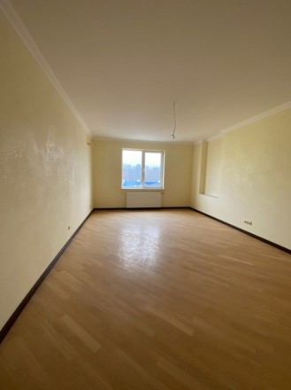 Продаж 4-кімнатної великогабаритної квартири на Поділлі з євроремонтом 
Простора. . фото 2