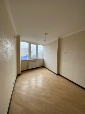 Продаж 4-кімнатної великогабаритної квартири на Поділлі з євроремонтом 
Простора. . фото 9