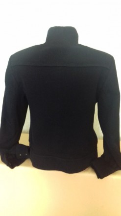 Качественная удобная куртка полупальто насыщенного чёрного цвета из шерсти, Hirs. . фото 8