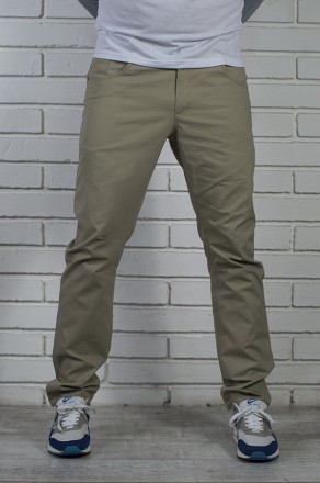 Мужские брюки чинос из приятной к телу хлопковой ткани. 4 вместительных кармана.. . фото 2