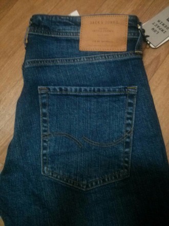 Новые джинсы Jack & Jones 
размер W30/L32 (обьем 30 , длина 32) 
Slim fit 
пр. . фото 2