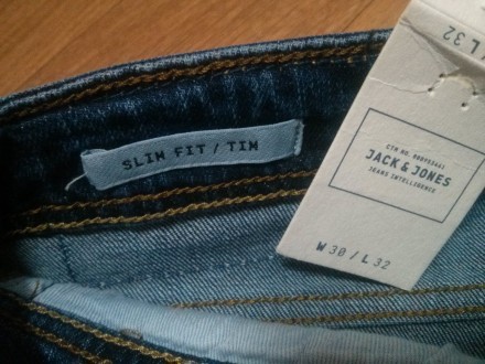 Новые джинсы Jack & Jones 
размер W30/L32 (обьем 30 , длина 32) 
Slim fit 
пр. . фото 4