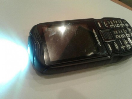 Телефон LandRover. Пылевлагозащищенный. 2 сим. Камера 2.0. Аккумулятор 5800 мА. . . фото 6