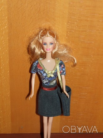 Комплект одежды для Барби - джинсовая юбка, трикотажный топ + джинсовая сумочка.. . фото 1