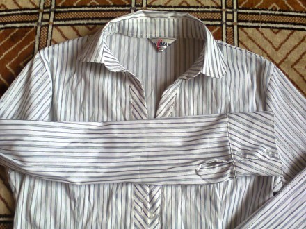 Рубашка, блузка 48-50р. белая с серыми полосками. Стильная рубашка в хорошем сос. . фото 3