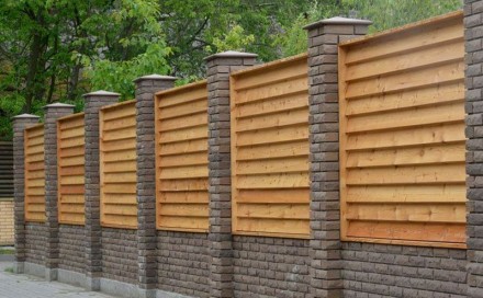 https://gumristore.odessa.ua
Деревянные заборы отлично подходят для очерчивания. . фото 5