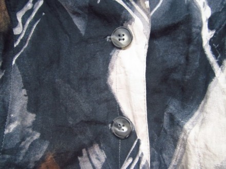 Коттоновый летний пиджак на 3 пуговицы,в отличном состоянии.ПОГ 52см, ПОТ 47см,П. . фото 6