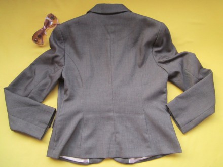Cтильный качественный пиджак, жакет Next, р.12, отличное состояние .
ПОГ 48 см.. . фото 8