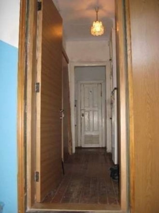 Продам 2-х комнатную квартиру «сталинка» с частичным ремонтом в районе Озерки, п. . фото 3
