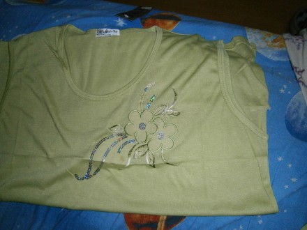 Новые женские футболки 2 штуки салатовые с блестящей аппликацией 50 р. . фото 6