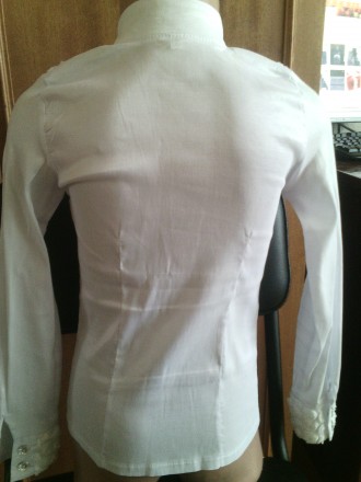 Нарядная красивая блузка для девочки, длина по спинке 46, рукав от плеча 45, тка. . фото 5