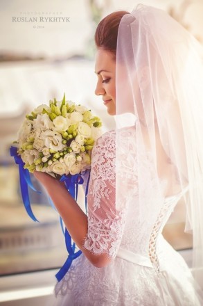 Продам біле корсетне весільне плаття від знаменитого дизайнера Оксани Мухи з від. . фото 5