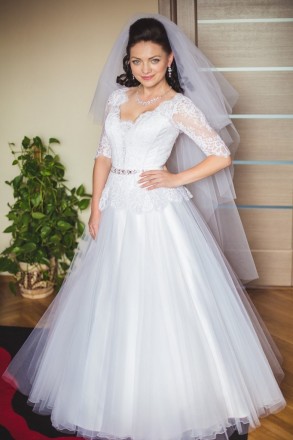 Продам біле корсетне весільне плаття від знаменитого дизайнера Оксани Мухи з від. . фото 3