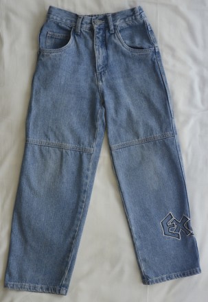 Продам плотные джинсы,  Германия,
б/у,
в хорошем состоянии,
без пятен, дырок . . фото 2