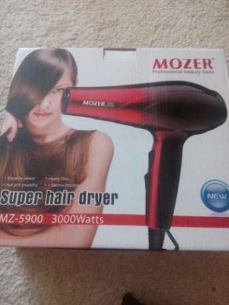 Фен для волос Mozer для профессионального использования имеет эргономичный дизай. . фото 2