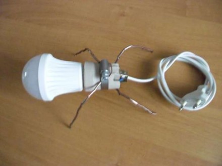 Настольный LED (светодиодный) светильник 

мощность LED лампы - 9 Вт эквивален. . фото 4