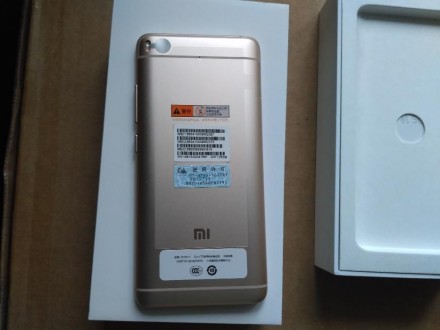 Пропоную абсолютно новий фантастичний сматфон Xiaomi Mi 5S 4/128 Gb, Gold,з враж. . фото 3