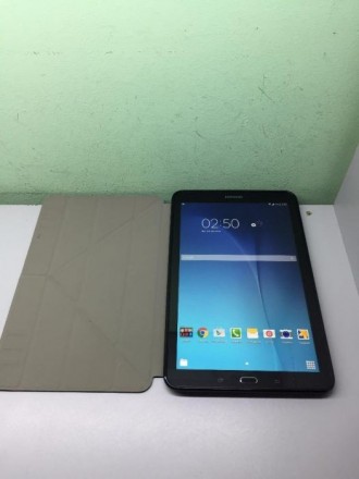 продам планшет Samsung Galaxy Tab E 9.6" 3G SM-T561- состояние хорошее на 4+ из . . фото 3