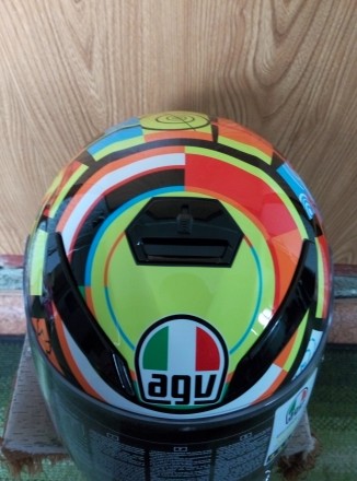 Продам новый шлем привезен с Европы 3 дня на Украине!!!!Только Оригинал ни каких. . фото 4