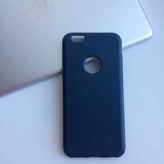 Чехол для iPhone выполнен из качественного и прочного силикона с имитацией под к. . фото 5