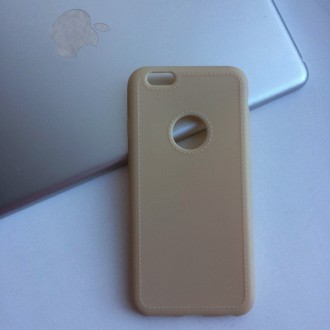 Чехол для iPhone выполнен из качественного и прочного силикона с имитацией под к. . фото 6