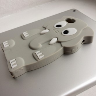 Точно соответствует силуэтам iPhone 5 / 5S 
Привлекательный 3D дизайн   
Охран. . фото 3