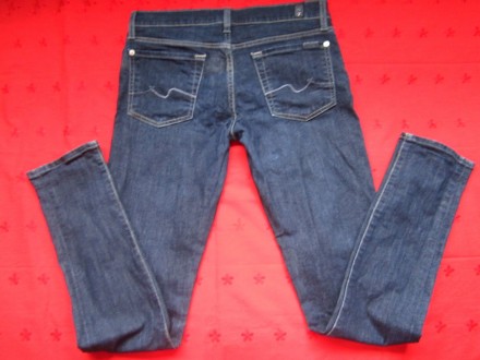 Фирменные тёмно-синие джинсы в отличном состоянии,сделано в Мехико.98% коттон,2%. . фото 4