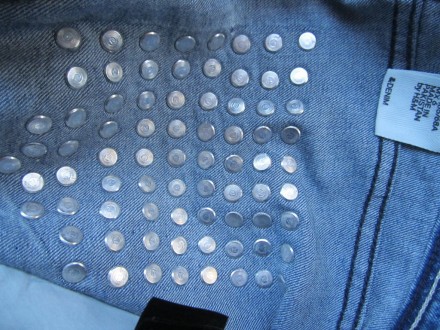 Стильные классные шорты в заклёпках на кармане, р.36, H&M, Пакистан, отличное со. . фото 3