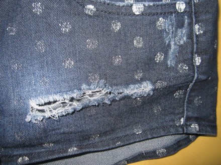 Крутые джинсовые шорты рванки с потёртостями , р.36, Турция.
ПОТ 38.5 см
ПОБ 4. . фото 5