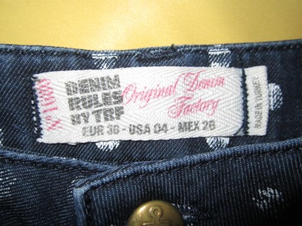Крутые джинсовые шорты рванки с потёртостями , р.36, Турция.
ПОТ 38.5 см
ПОБ 4. . фото 3