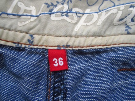 Фирменные джинсовые шорты в отличном состоянии. ПОТ 42см,ПОБ 53см. Высота посадк. . фото 5
