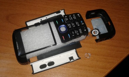 Корпус Nokia 5700 (полный набор деталей)
Тип: Корпус 
Совместимость: Nokia 5700 . . фото 2